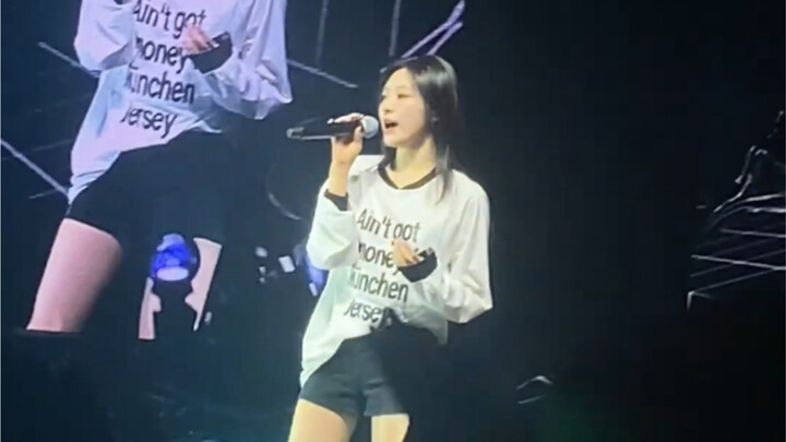 Vocal Top! NING YIZHUO Berlin Concert: Hold On Tight & Other Soundcheck Straight-Cut Compilation – 2