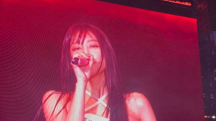 【جيني】تعشق بشكل خاص المسرح الذي يشعّ بطاقة جامحة!