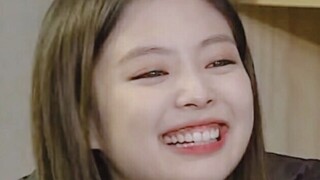 【JENNIE】Jennie: "Sao cậu cứ gọi tớ là bánh bao thế? Nếu cậu cứ gọi tớ như vậy, tớ sẽ vứt bánh bao đi
