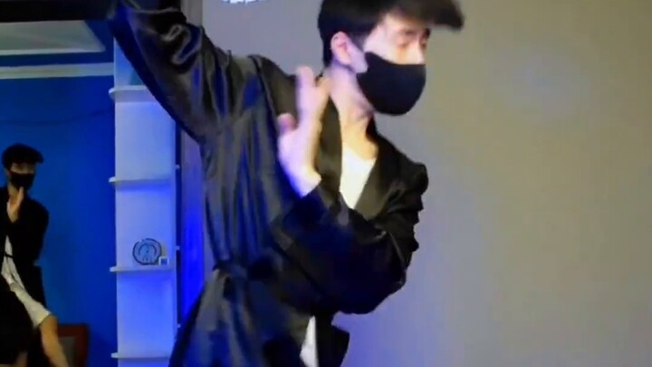 Dance three bows before going to bed