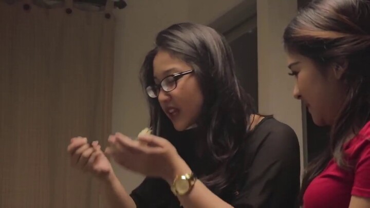 Siblings S1-E3 - Membantu Wanda Masak untuk Dio | Web Series