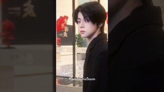 [Tomboy Douyin] Thấy Người Đẹp Trai Bao Giờ Chưa? || Trắc Nhan Tây - 侧颜西