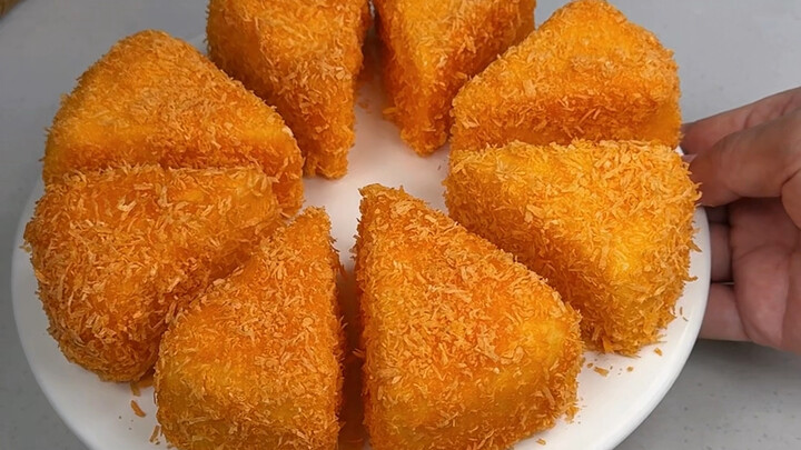 Trời ơi, sao lại đơn giản đến thế chứ? Cứ làm đi làm lại món sữa chiên giòn này hoài, ngon quá đỗi!