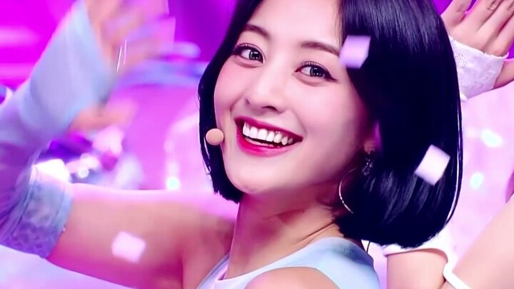 TWICE's latest comeback song "Talk that Talk" 220901 promotion stage