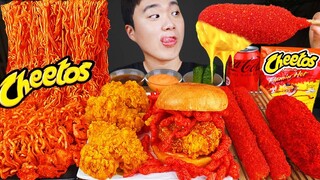 ASMR MUKBANG 직접 만든 치토스 햄버거 치즈스틱 불닭볶음면 핫도그 먹방 & 레시피 FIRE NOODLES AND CHEETOS BURGER EATING SOUND!