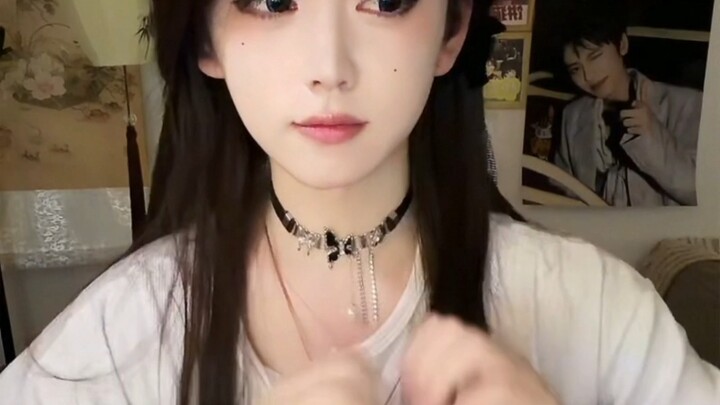 脸长得好看的人套个麻袋原地抽风都有一万多人看