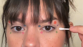 Chỉ cần dùng tăm bông là vẽ được, trông thật đơn giản!