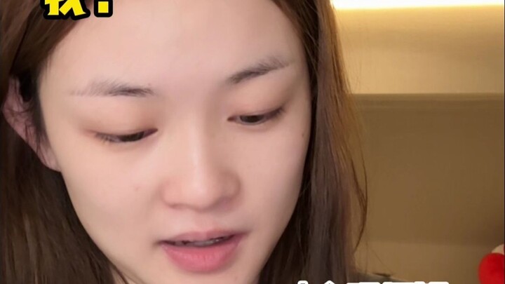 🤔Bạn thân của bạn dùng rất ít mỹ phẩm mà vẫn đẹp belike