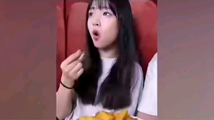 Setelah makan masih membantu membersihkan sisa makanan di gigi, benar-benar perhatian