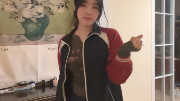 【乐安兰】13岁小妹妹穿校服就来翻跳summer dream 这…….