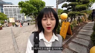 Street food mukbang