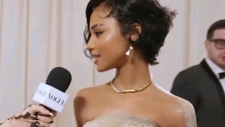 Tyla’s gown was custom-designed by the Balmain team, inspired by an hourglass, perfectly echoing the