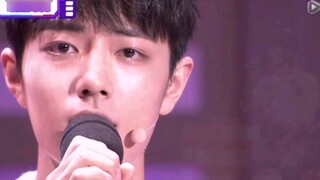 Bài hát độc quyền của Tiêu Chiến được Angel Brother hát trong khi kìm nén nước mắt. "Mọi người thật 