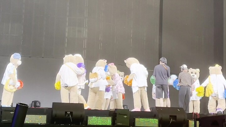 [TF Family 3rd Generation] The little bears' pre-performance preparations for "Sister, Let's Fall in