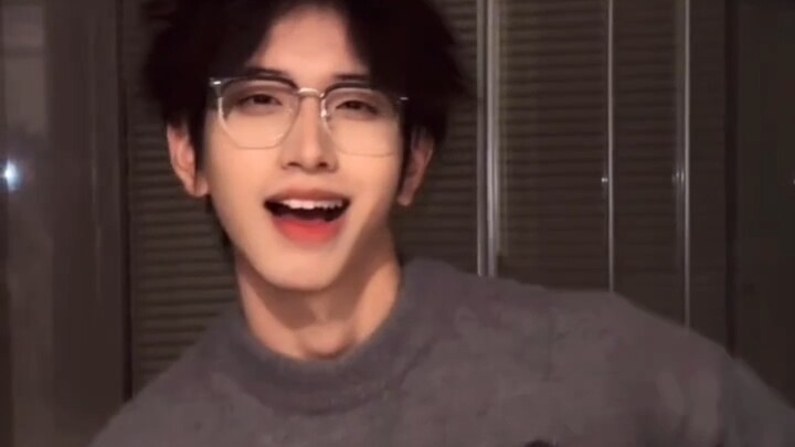 [รวมหนุ่มหล่อ] “คิดถึงไม่เคยลืม ย่อมมีเสียงตอบกลับ”