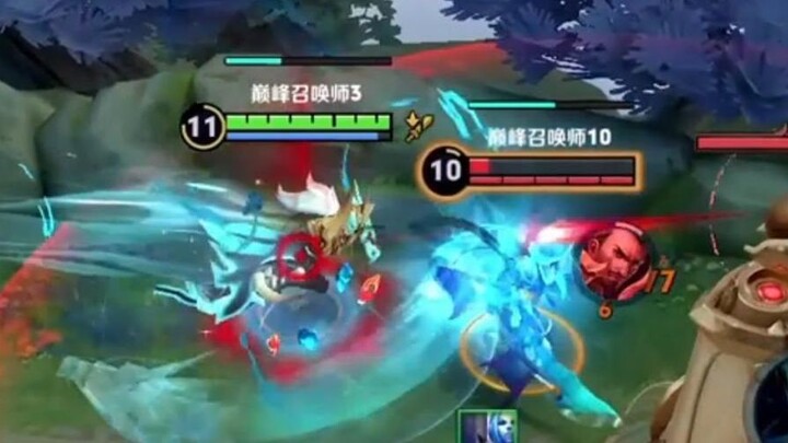 Theo lý mà nói, cấp độ T của anh như thế này, không có tư cách liếc nhìn tôi một cái.