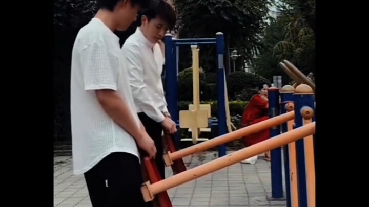 When this happens, even gods have to dodge!