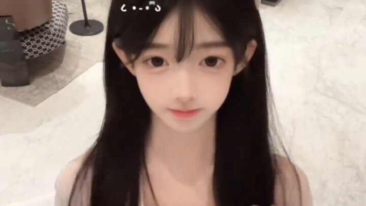 Liu Xiaolinzi | Dewi Superior