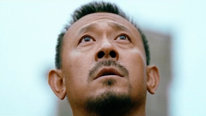 “找枪？地上有五把你不拿”