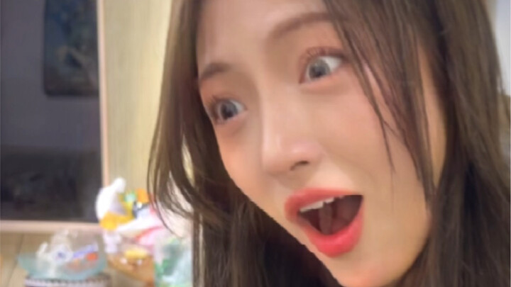 เขาเป็นอัจฉริยะจริงๆเหรอ? - -