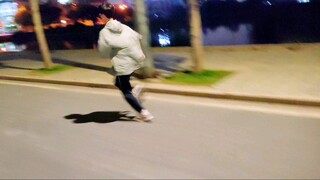 المبتدئين في الجري! أرجو التفهم إذا كنت أجري بشكل سيء أو غير جيد، سأواصل المحاولة! [الجري الليلي] أي