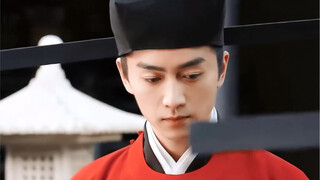 “原来在绝对的仪态面前，审美会完全统一！”