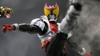 【グダQuick Test】 shf การแกะสลักกระดูกจริง Kamen Rider Kiva Red Cross Kamen Rider Fang (ไม่ใช่ค้างคาวตั