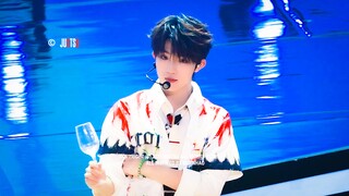 【Tô Tân Hạo｜4K quay trực tiếp】Đang đi trên đường bỗng nhận được lời mời vui vẻ Quay trực tiếp｜Đêm bấ