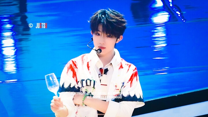 【苏新皓｜4K直拍】走在路上突然收到了快乐邀请 直拍｜东方卫视1111惊喜之夜