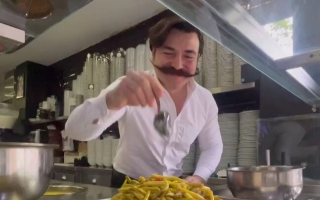 Exploding Spicy Pepper Rice