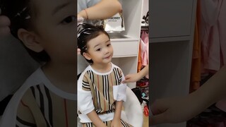 XiaoBao getting his hair washed - Sun Sicheng from Unforgettable Love