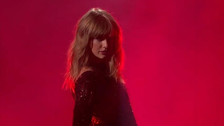 【Taylor Swift】2018年AMA老霉I did something bad现场/帅炸了！！！这场超slay！