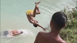 ضربة غير متوقعة، هل يؤلمك خصرك؟