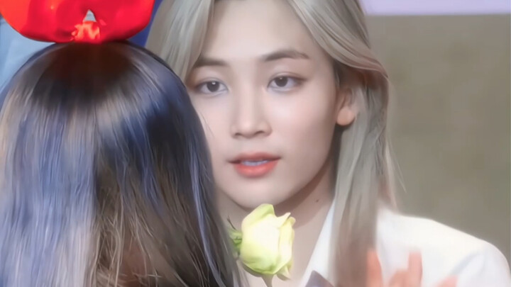 [Yin Jinghan] Overwhelmed by Beauty