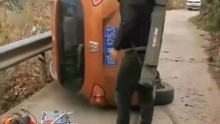 วิดีโอนี้ค่อนข้างยาว มีมุกตลกหนาแน่นตลอดทั้งเรื่อง แนะนำให้ดูอย่างละเอียด!