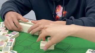Siapa bilang suamiku tidak bisa bodoh!