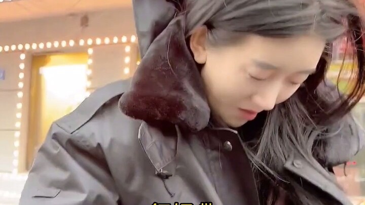 Rốt cuộc cô ấy đã bồi thường bao nhiêu?