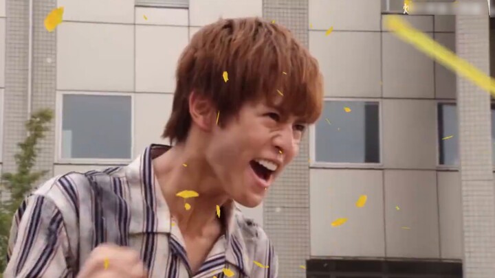 [Lời bài hát được viết bởi Shi Wang] Anh hùng điểm sáng của những giấc mơ không bao giờ thay đổi