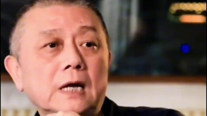 Setelah menonton versi tak terpotong dari “1942”, Wang Shuo bahkan langsung meminta Feng Xiaogang un