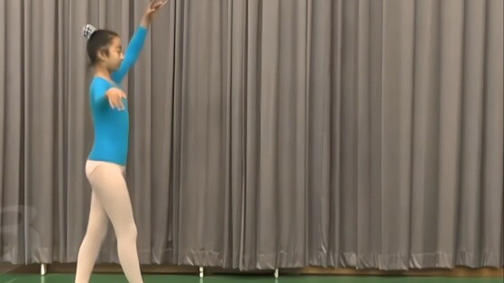 Khóa học bắt buộc về khiêu vũ cơ bản