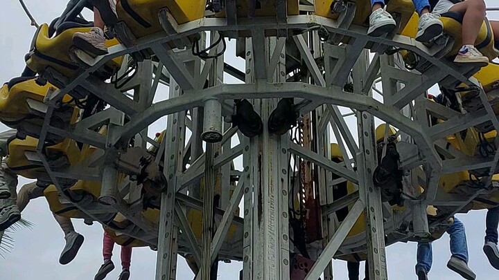 Drop Tower SM Mall of Asia