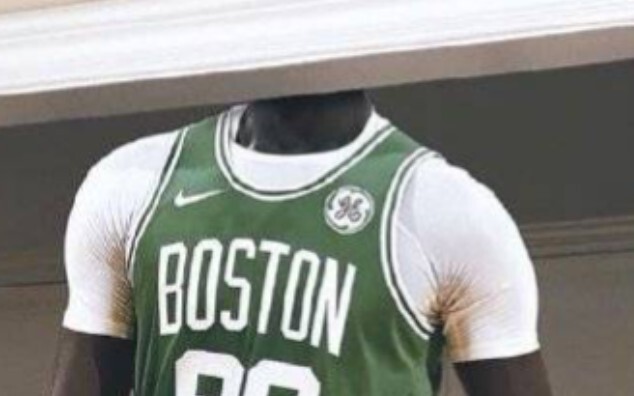 Cái này T M cũng có thể bị thương à?