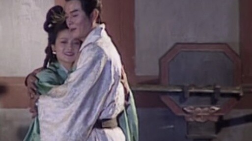 In the past, the love words in TV dramas were all about family, country and the world. They were bot