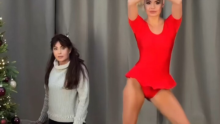 ملاحظة: من يستطيع تخمين ما حدث أثناء التصوير؟ 😂 تشوب تشوب تشوب 🪓 ♥️ أنا سعيد جدًا لأن الجميع استمتعو