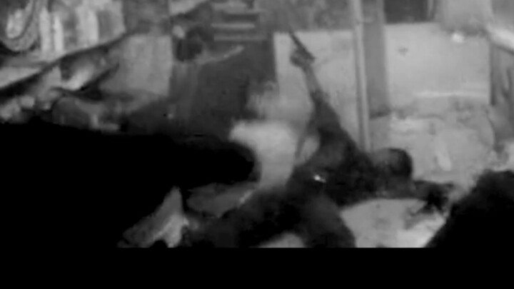 "Thái Từ Khôn x Lý Gia Hân" "Tôi nghe người ta nói khi đắm chìm trong tình yêu thì không nhìn thấy g