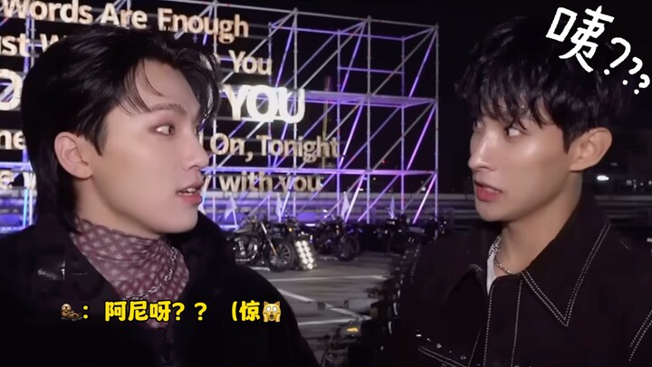 พวกเราชาวจีนกับคุณหลี่มารวมตัวกันทีไร ก็เริ่มเล่นสือเซี่ยงเชียนทันที ฮ่าๆๆๆๆๆ