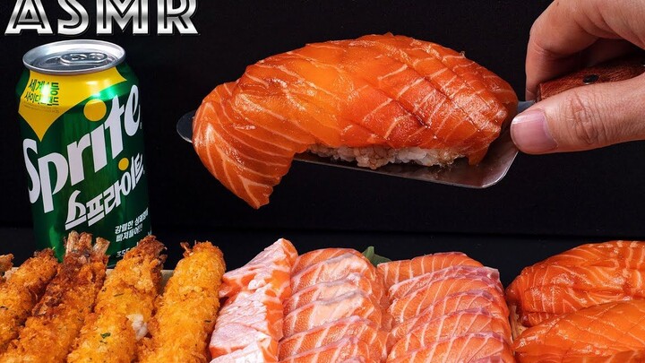 Clip ăn cá hồi, sashimi, cơm trộn, chỉ ăn không nói chuyện