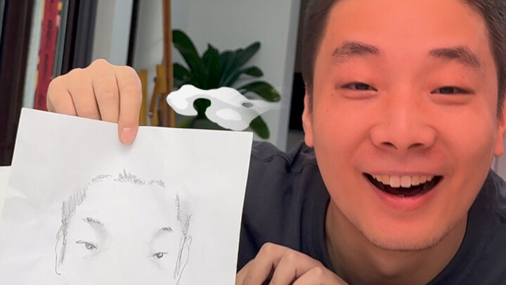 Enam mahasiswa seni saling menggambar yang jelek