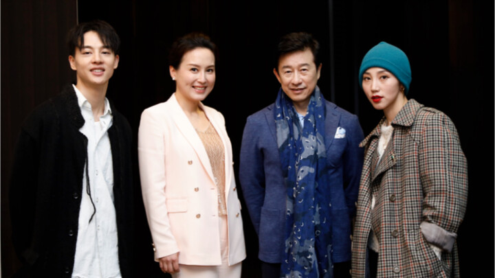 Xie Xin & Yin Fang: Shanghai's Performance Market