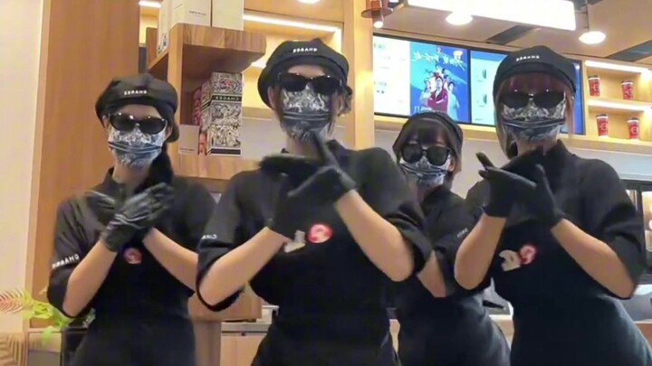 A Roundup of Hilarious Soul Dancers: When Funny Souls Come Together, the Fun Doubles Up!